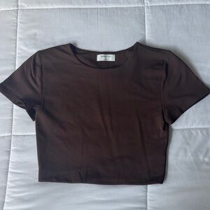 Babaton Dark Brown Short Sleeve Crop Top